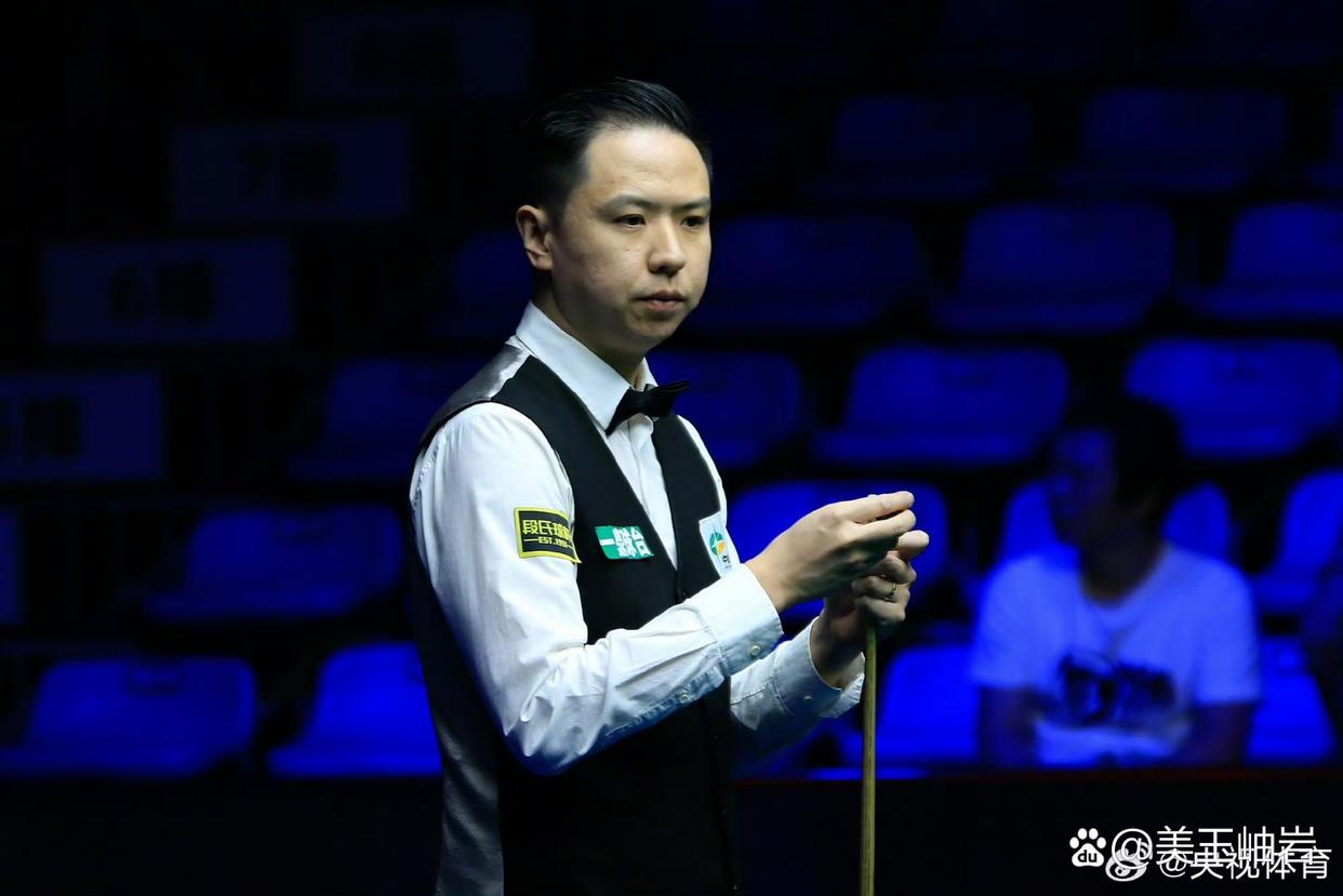 点亮蓝黄灯 点亮蓝黄灯