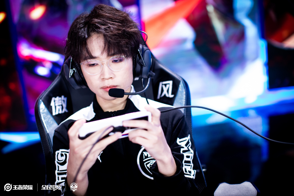 杯门票的争 杯门票的争