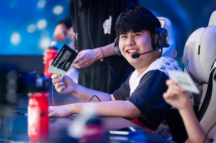 围速度上略 围速度上略