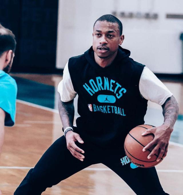 率先进球 率先进球